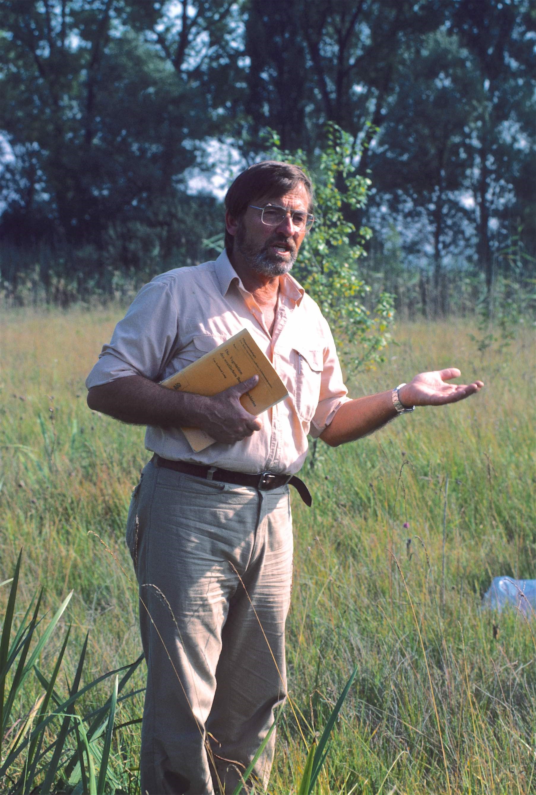 Prof. Dr. Gerhard Lang (21.10.1924 – 19.6.2016) probably in September 1985, International Moor Excursion Bodensee region